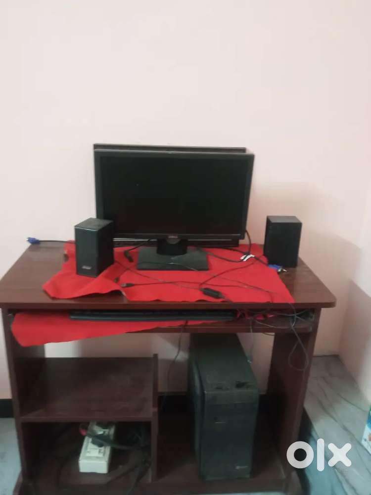 Computer with full set