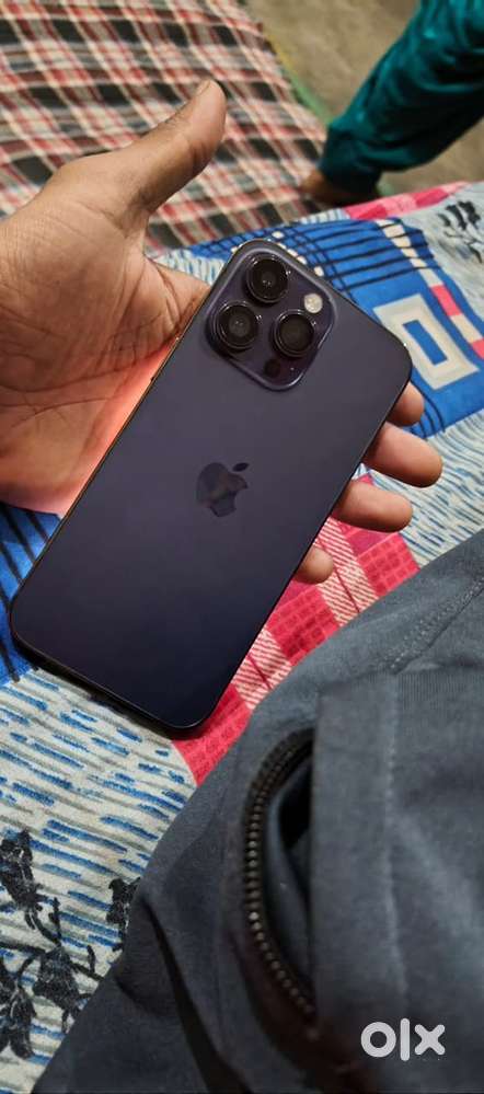 I phone 14 pro max 128 gp