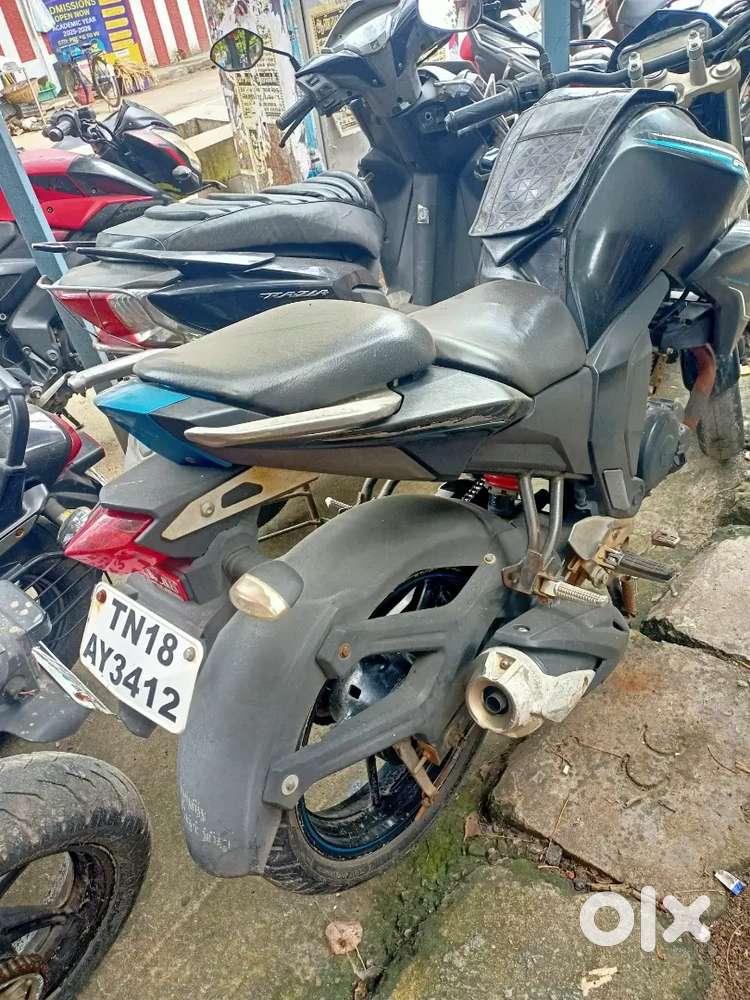 Yamaha FZ V2 single owner