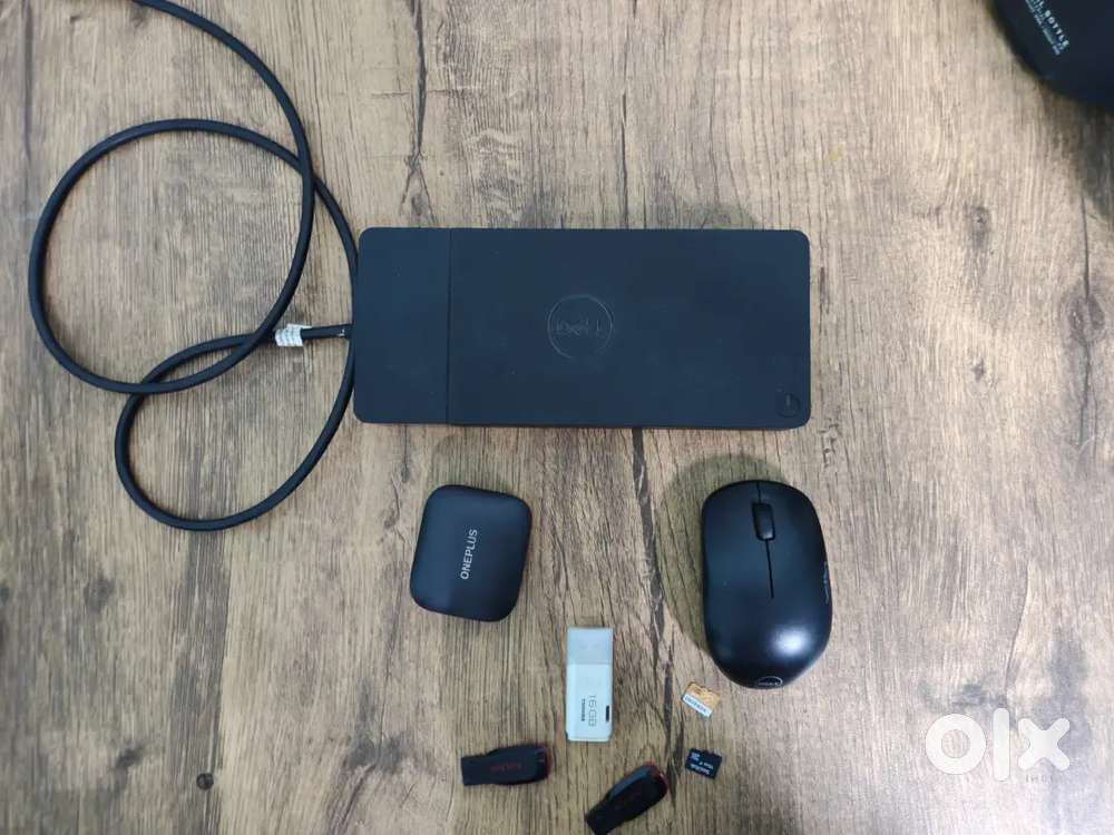 Dell electronics devices TV and Stuff in pics.