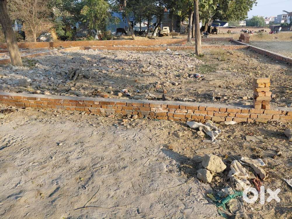 1250 square feet plot in Malhaur