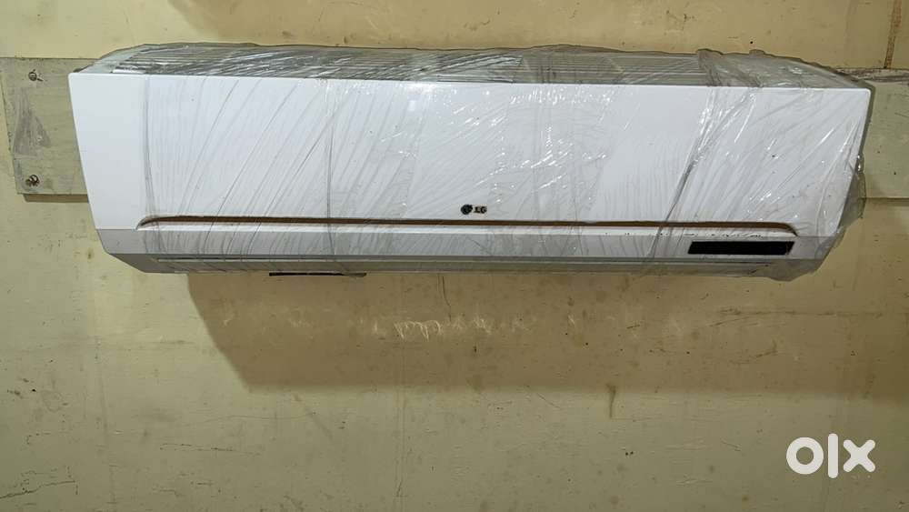 SPLIT AC GOOD CONDITION