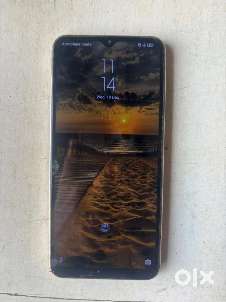 Lava blaze pro 4ram 64rom storage