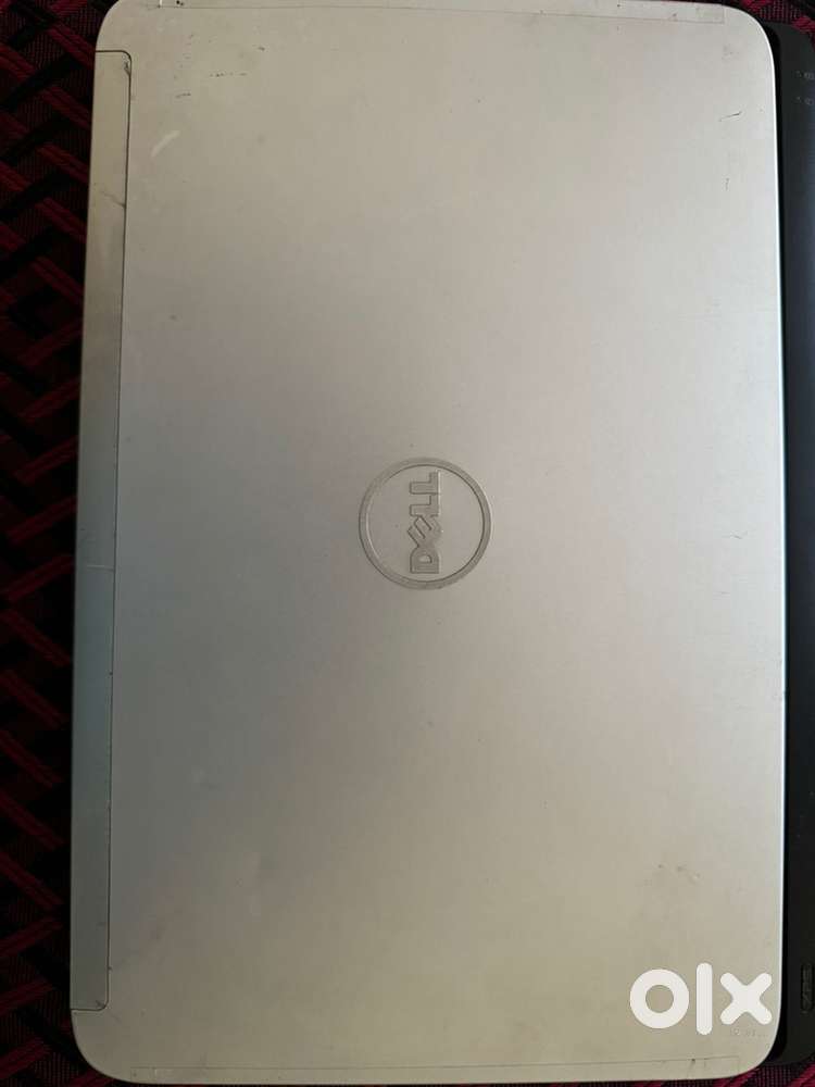 Dell XPS Laptop Core i7 processor 6GB RAM 2nd generation no battery