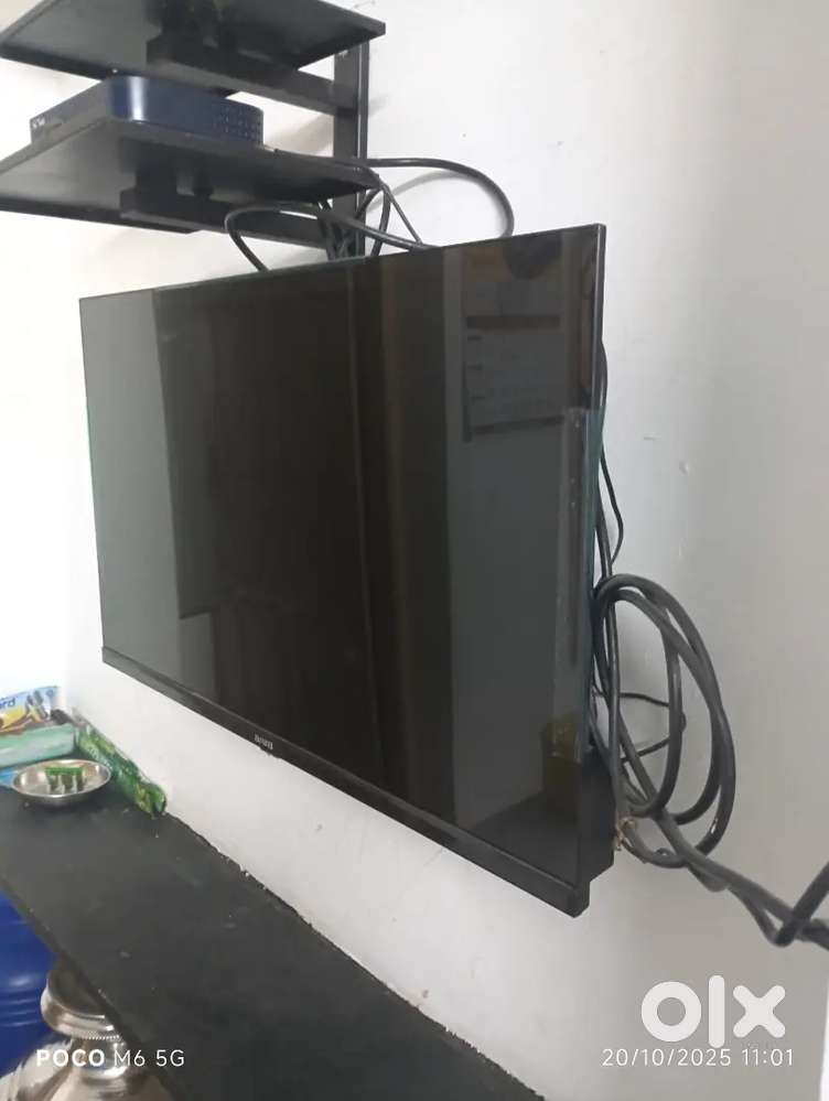 AIWA BRAND TV - 32 INCH TV