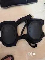 Knee protectors