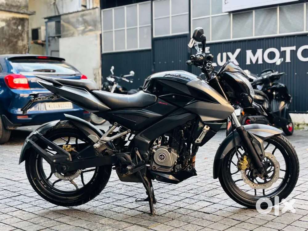 2017 NS 200 finance available