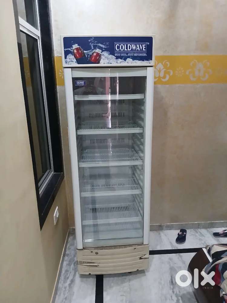 Coldwave display freeze 6feet tall