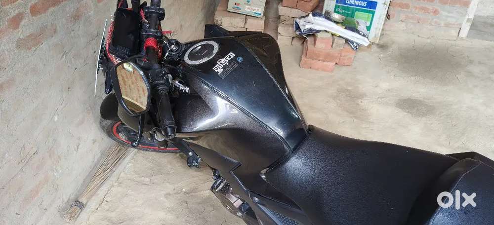 Honda CB 300f