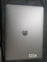 MacBook bro