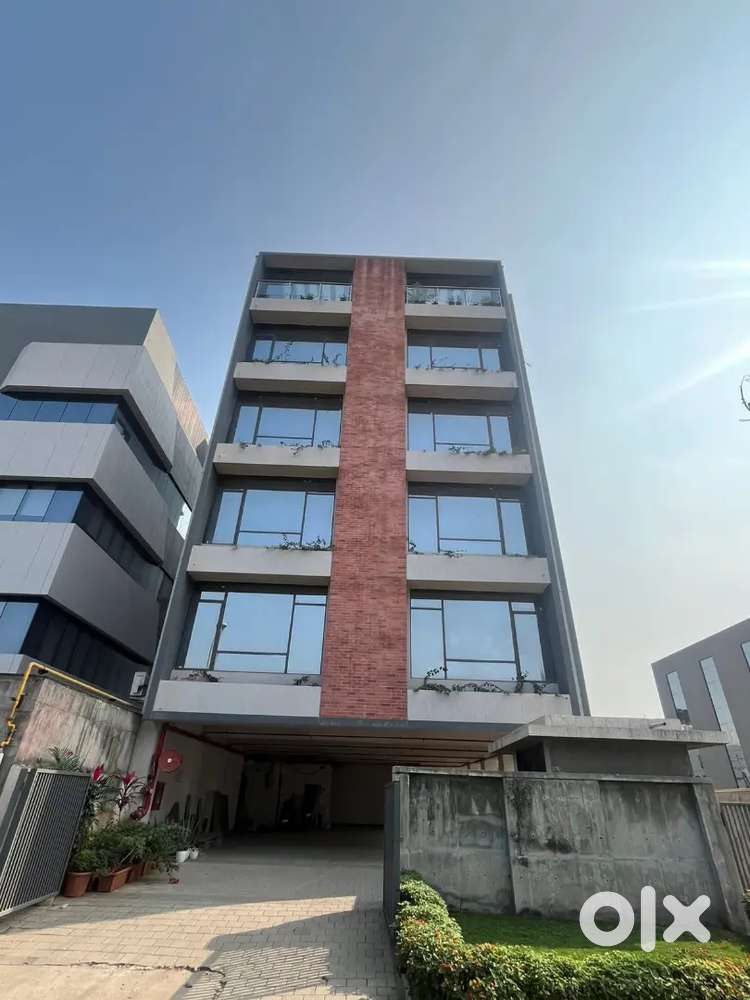 Jewellery Factory For Rent ( ichapor )