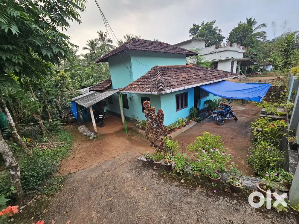 1200 sq.feet house in 7 cent plot