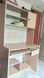 Computer table