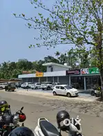 3 Shutter Room for rent