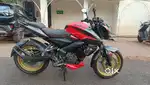 Pulsar NS 200 (Excellent condition)