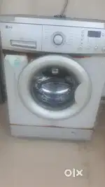 LG 6kg Front load wahsing machine