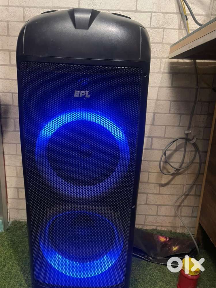 Selling Bpl bluetooth speaker