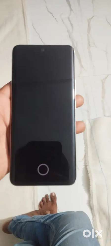 I want to sell my 1 year old realme 13 pro 8 128 gb mint condition
