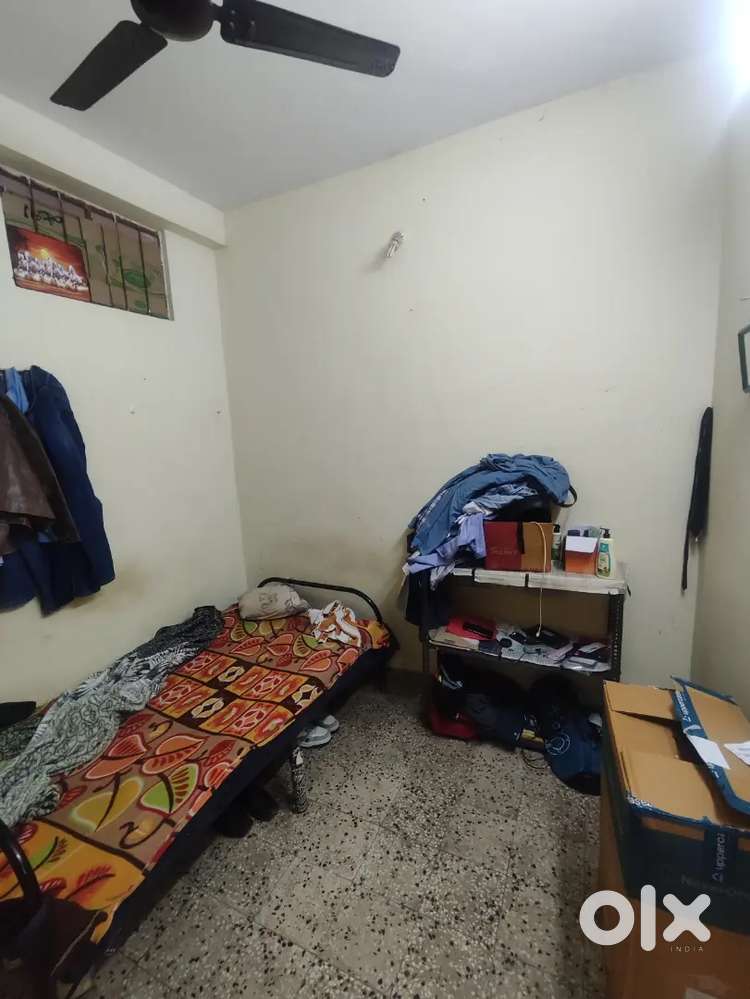Need room mate 1RK for rent