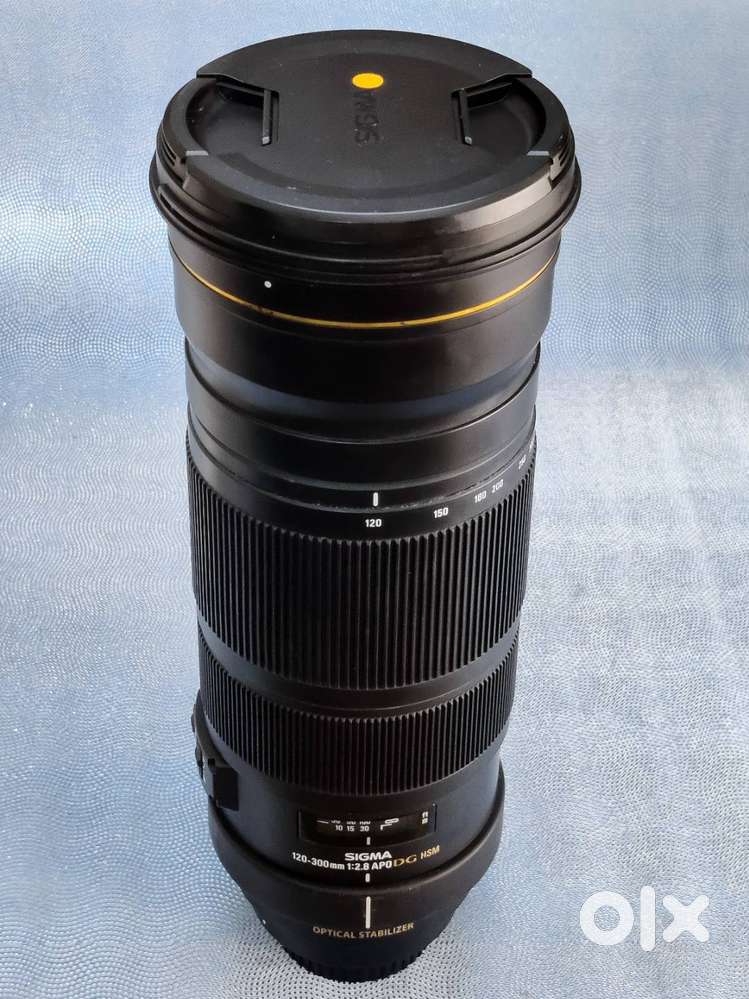 Sigma 120-300mm f2.8 APO DG HSM lens CANON mount.