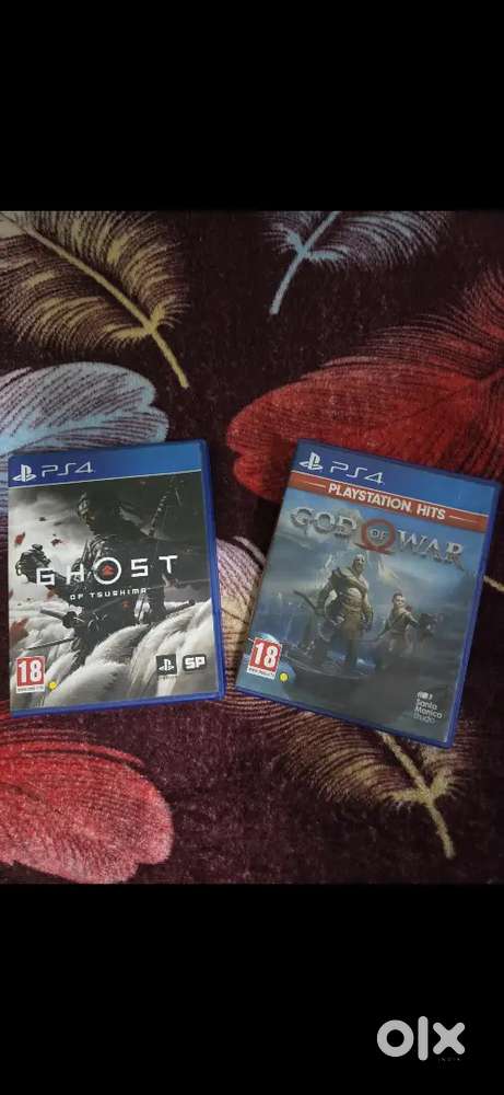 GOD PF WAR AND GHOST OF TSUSHIMA PS4
