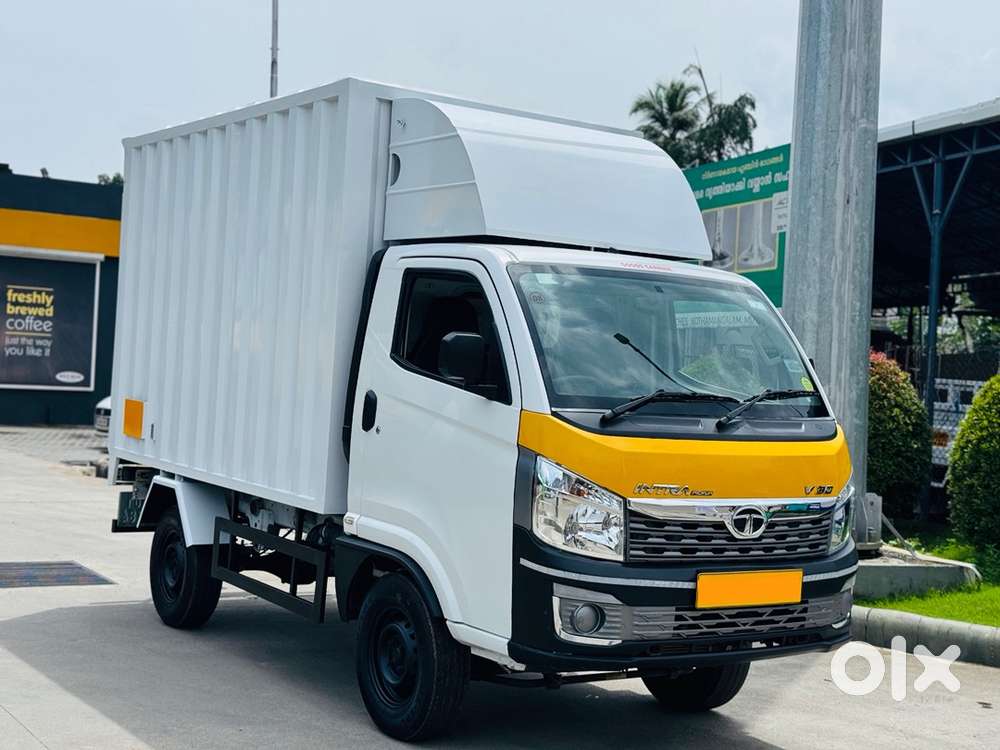 2023 TATA INTRA V30 COVERED BODY SINGLE USED