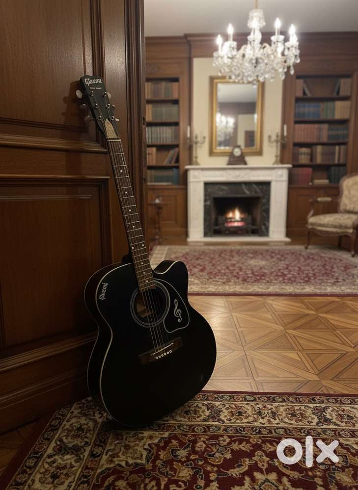 Black Acoustic Guitar – Good Condition, Perfect for Beginners