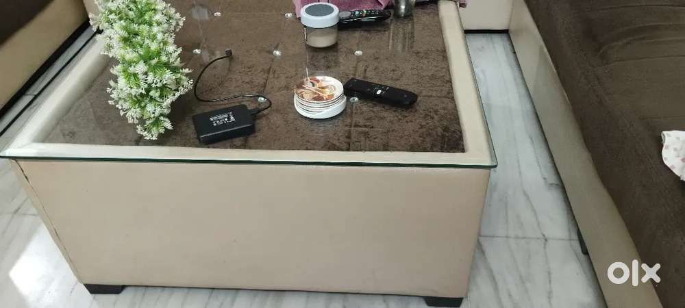Sofa 10 seater Good condition on sale for Rs 16500/-  negotiable