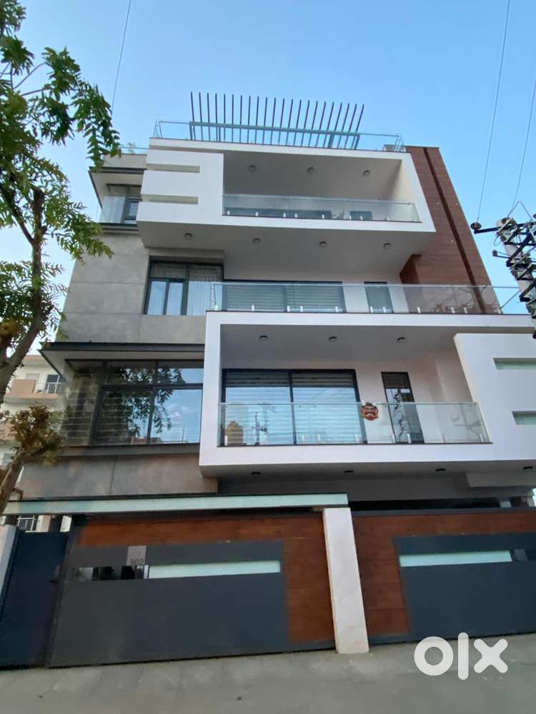 Premium 2 bhk for rent near HSR and E city, 2 mins from metro station