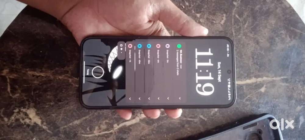 New phone kharidna h phone chalne me bilkul makkhan h