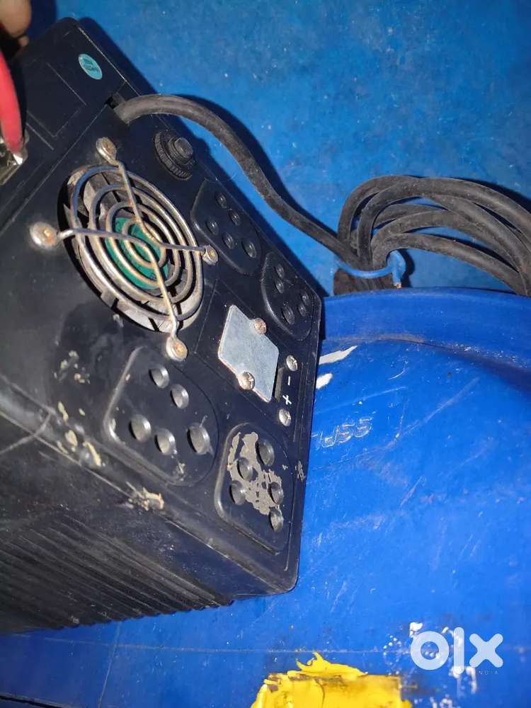 Powerful bigsize Ups 1000va. 2battery support