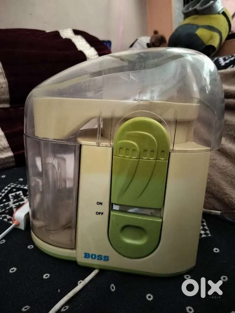 Juicer mixer grinder