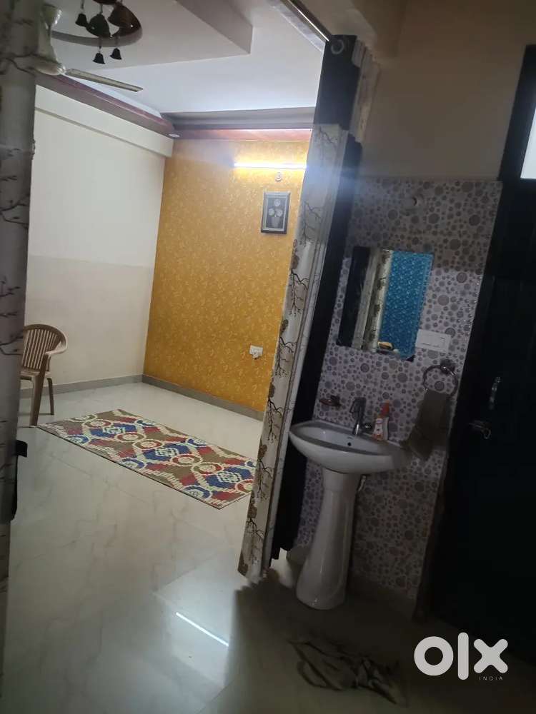 3Bhk Saprate Flat Girls Nd Family