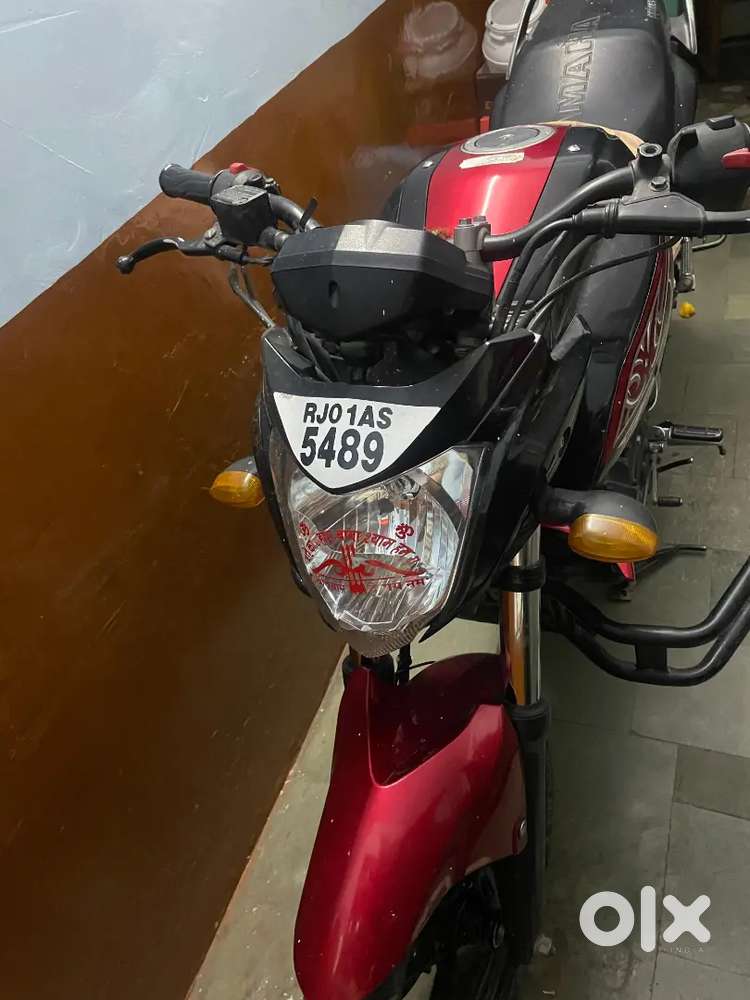 YAMAHA FZS MODAL (2014)