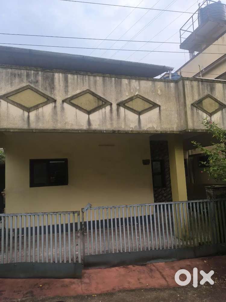 Independent 2bhk house for rent near kavoor