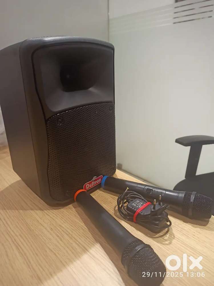 Speaker with Mic brand new