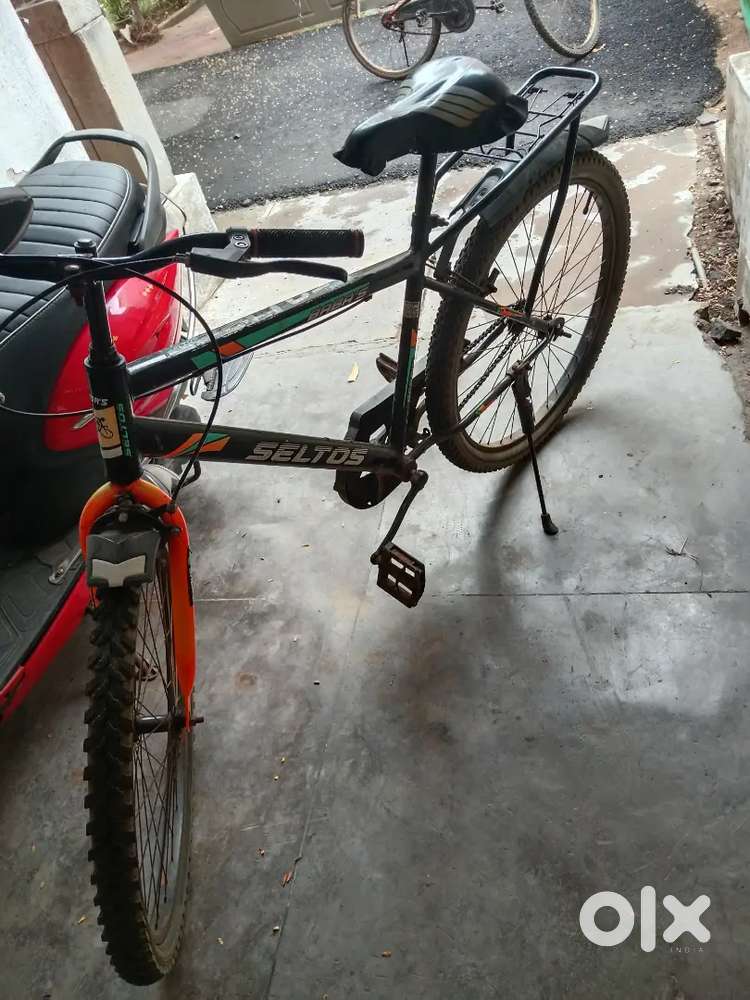 Cycle new SELTOS  Company