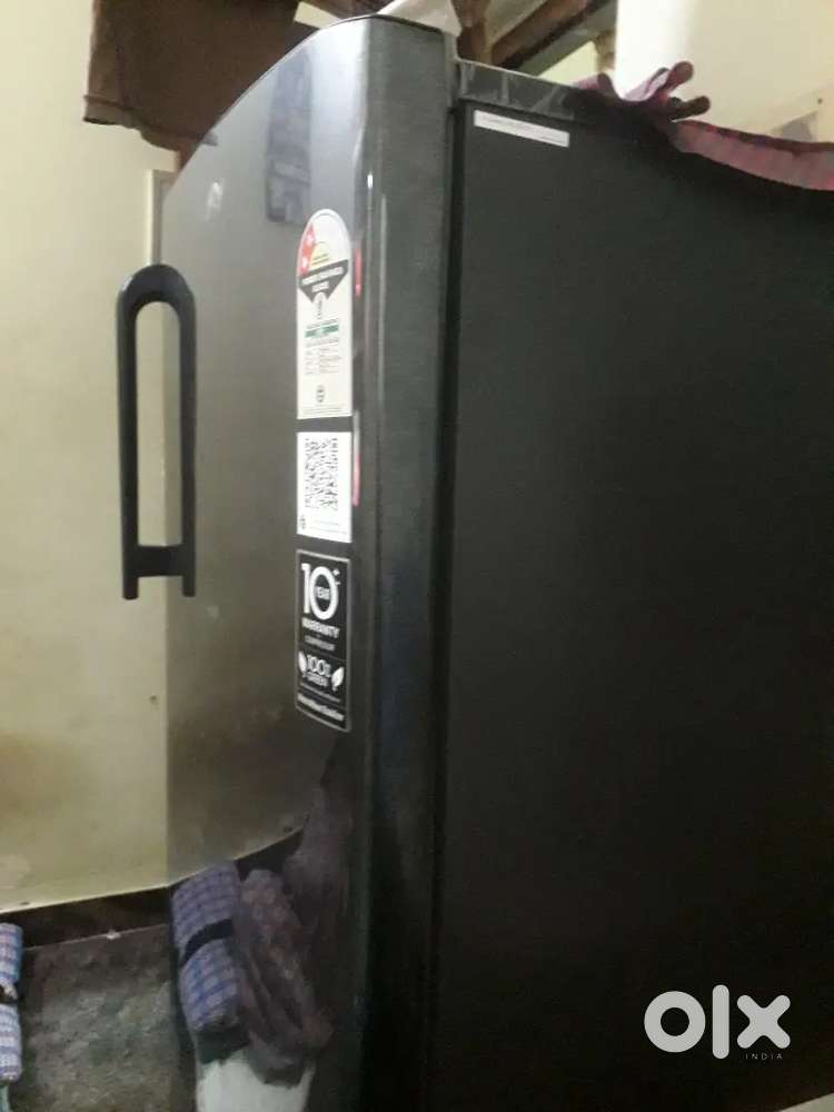 Refrigirator Godrej-Like New (6month old)
