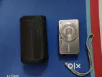 Sony cyber shot withG lens with a little negotiable rate.