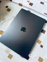 Apple MacBook pro M4 pro