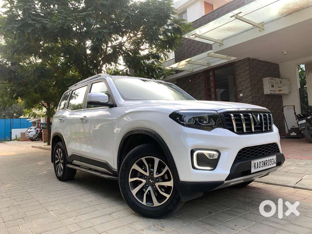 Mahindra Scorpio-N 2023 Petrol 6000 Km Driven