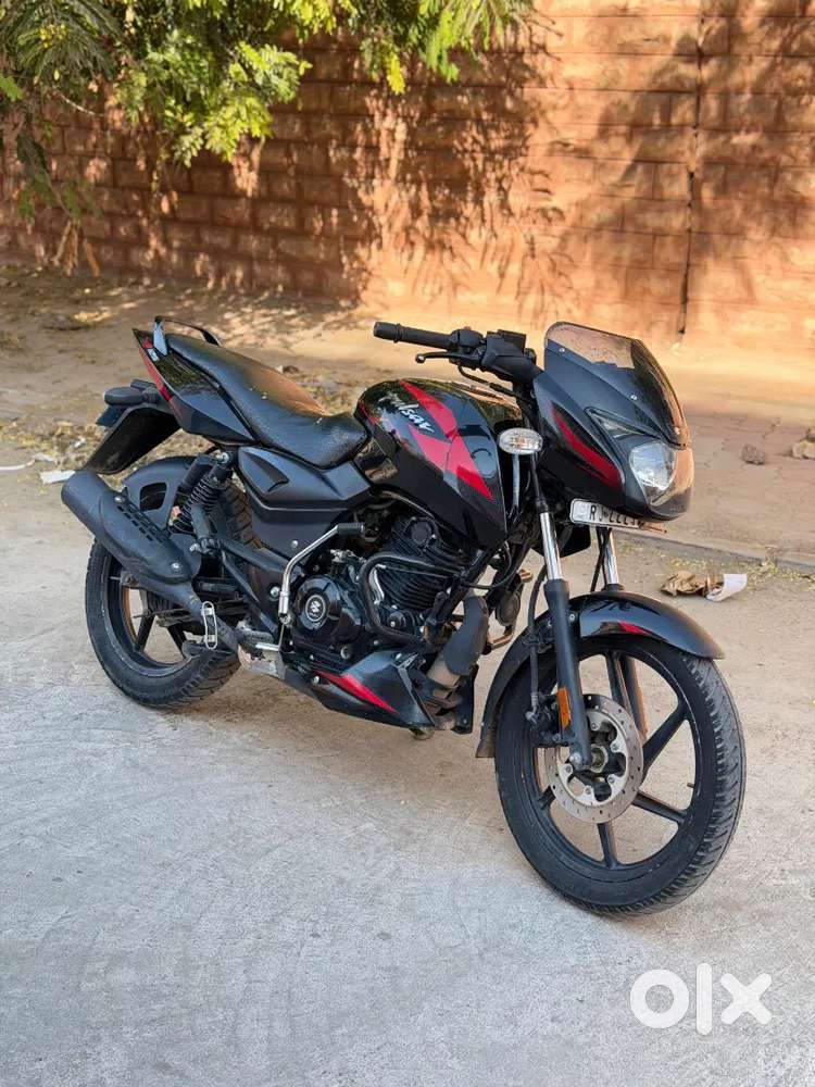 Bajaj pulsar 125