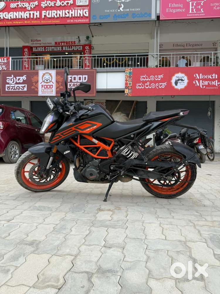 KTM Duke 250 BS6 – Excellent Condition, New Tyres, Insurance Active