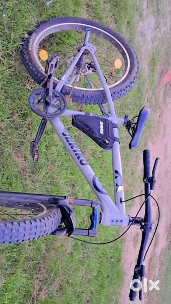 Grey colour cycle