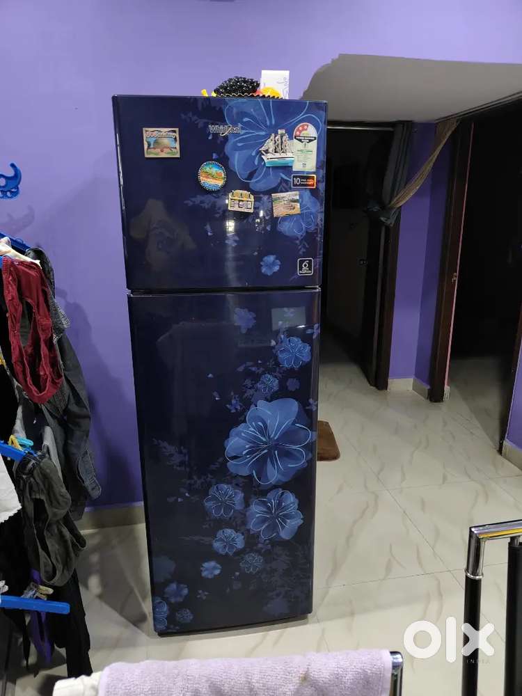 Whirlpool Fridge 292 litres