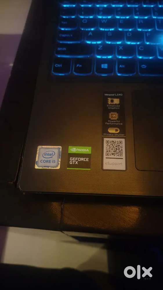 Lenovo gaming laptop