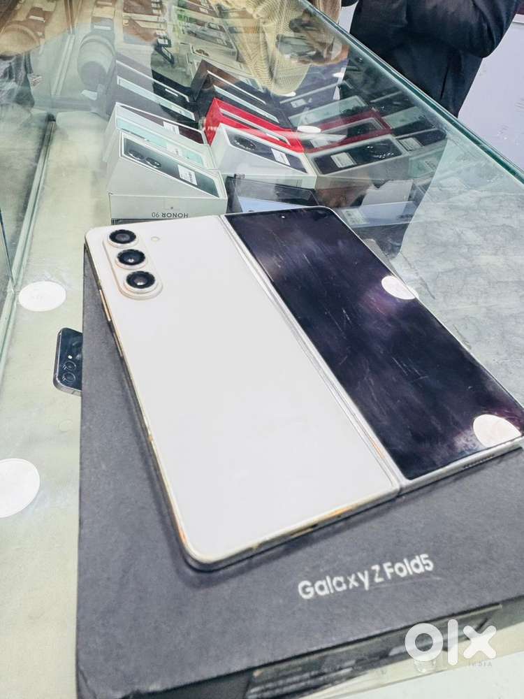 Samsung Galaxy ZFold 5 12/256gb