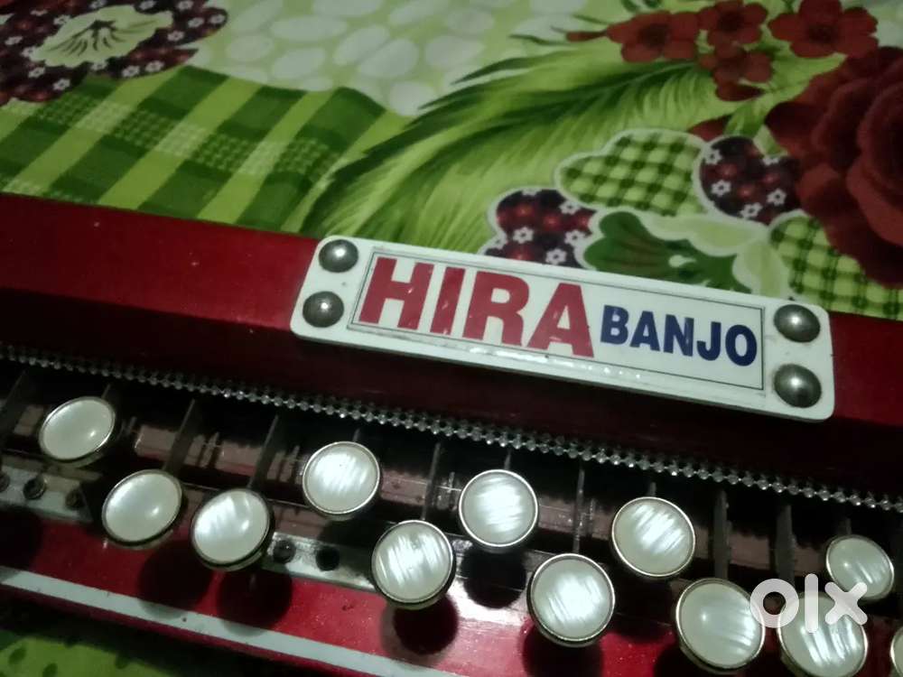 Hira banjo