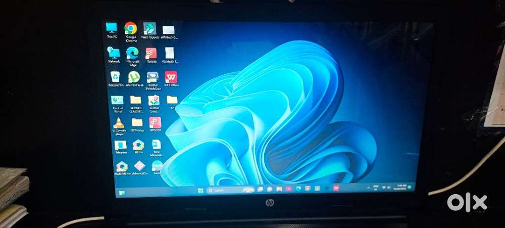 EXCELLENT CONDITION i3 LAPTOP 3years old