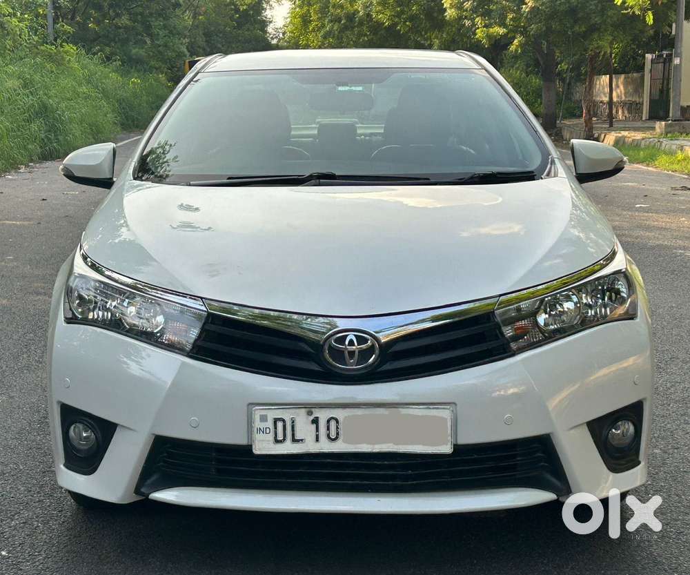 Toyota Corolla Altis 2013-2017 JS MT, 2015, Petrol